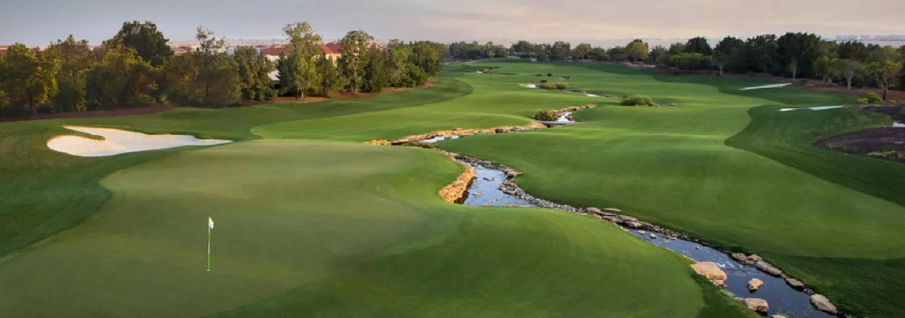 Jumeirah Golf - The Earth - Dubai