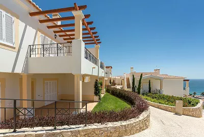 Long Stay Pakete Algarve - Salema Beach Village****Portugal Golfreisen und Golfurlaub