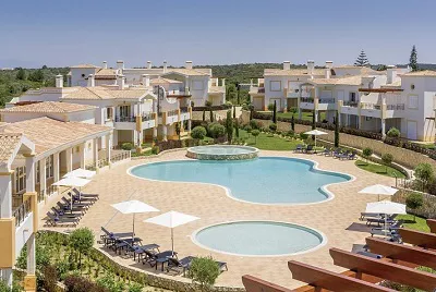 Long Stay Pakete Algarve - Salema Beach Village****Portugal Golfreisen und Golfurlaub
