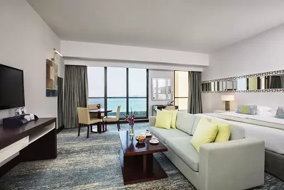 JA Ocean View Hotel****Dubai Golfreisen und Golfurlaub