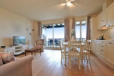 Preiswert Golfen am Gardasee - Garda Hotel San Vigilio Apartments**** Italien Golfreisen und Golfurlaub