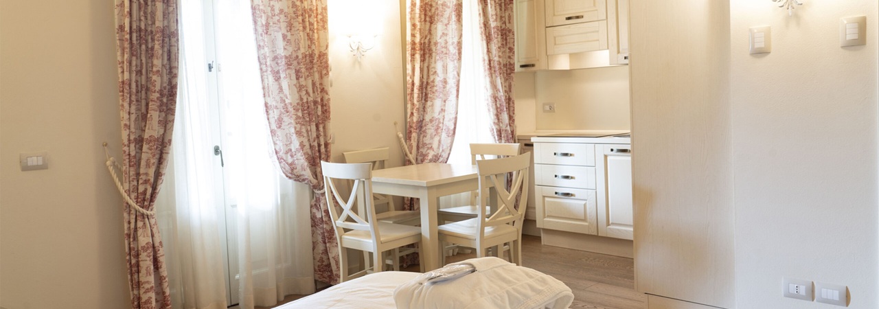 Preiswert Golfen am Gardasee - Garda Hotel San Vigilio Golf Apartments **** - Italien