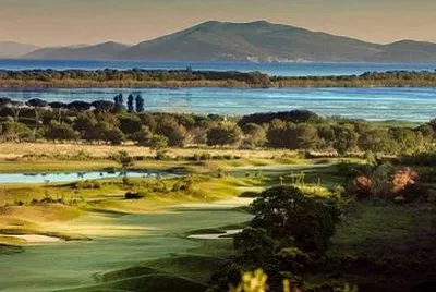Argentario Golf PlatzItalien Golfreisen und Golfurlaub