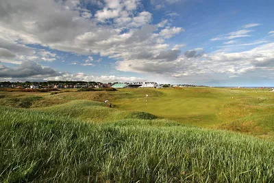 Carnoustie Golf LinksSchottland Golfreisen und Golfurlaub