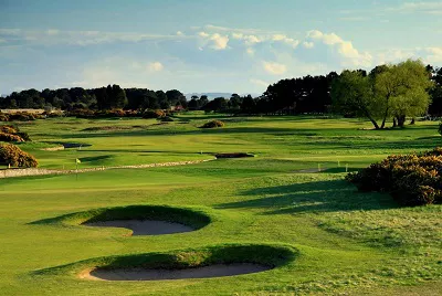 Carnoustie Golf LinksSchottland Golfreisen und Golfurlaub