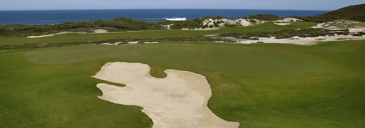 West Cliffs GC by Praia D el Ray - Portugal