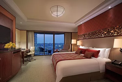 Shangri La Hotel Bangkok*****Thailand Golfreisen und Golfurlaub