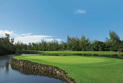 Ile aux Cerfs Golf ClubMauritius Golfreisen und Golfurlaub