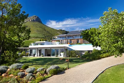 Clouds Wine Estate*****