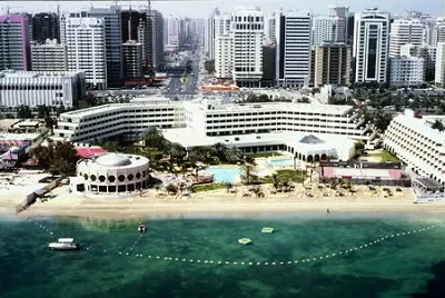 Le Meridien Abu Dhabi****Abu Dhabi Golfreisen und Golfurlaub