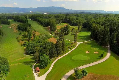 Golf Grad OtocecSlowenien Golfreisen und Golfurlaub