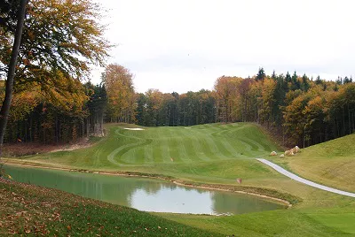 Golf Grad OtocecSlowenien Golfreisen und Golfurlaub