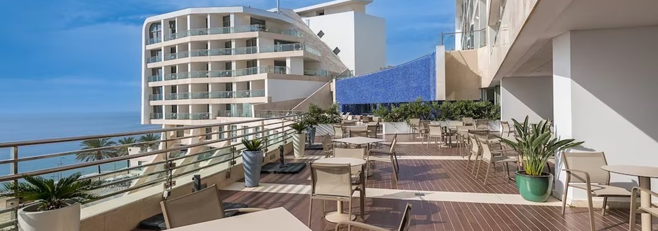 Sesimbra Oceanfront Hotel - Portugal