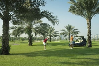 Dubai Golfreisen und Golfurlaub